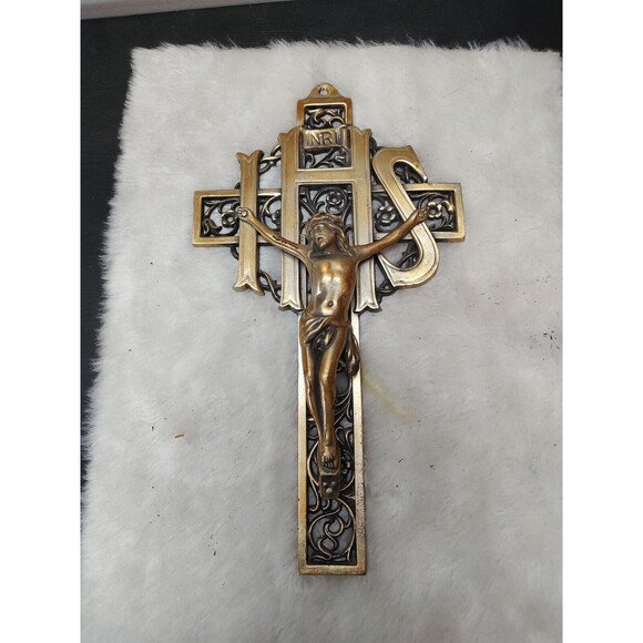Crucifix Cross Wall Hanging Filagree Brass Goldtone Metal Jesus INRI Solid - Picture 3 of 9